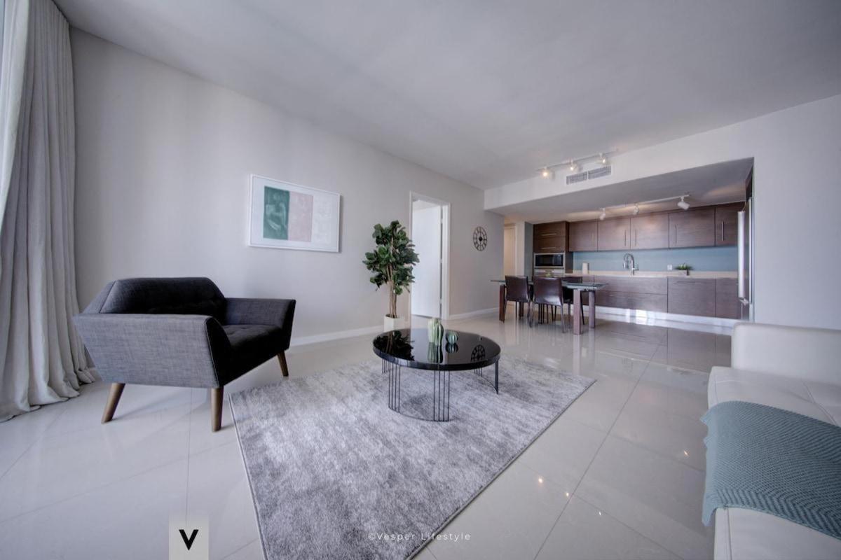 Icon Brickell Suites By Vesper Miami Exterior photo