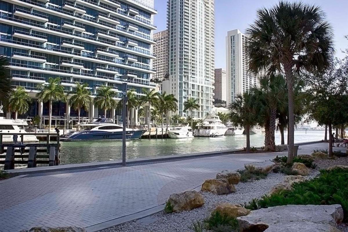 Icon Brickell Suites By Vesper Miami Exterior photo