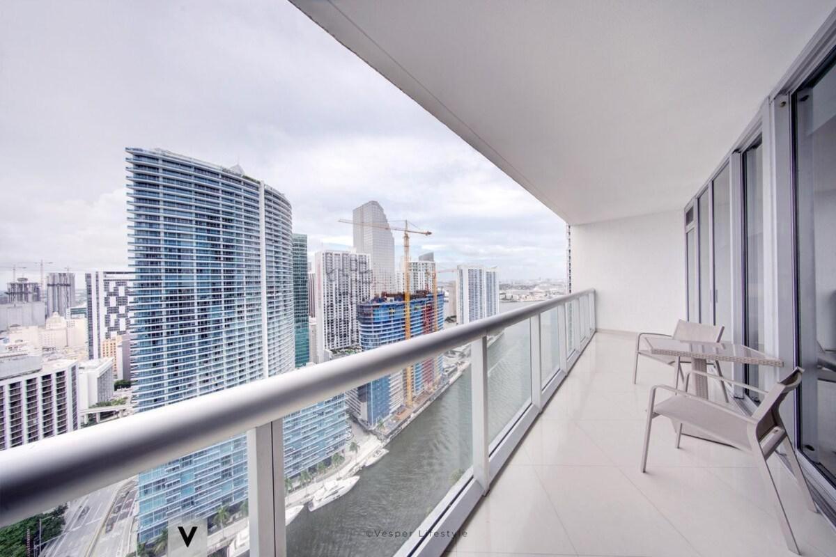 Icon Brickell Suites By Vesper Miami Exterior photo